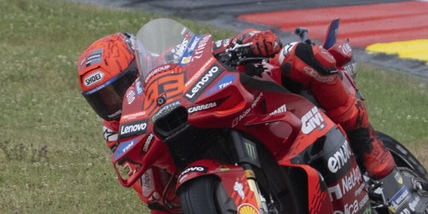 Marc Marquez torna re al Sachsenring! Podio per Bagnaia, caduta per Bezzecchi