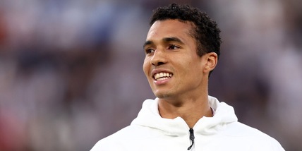 Emarginato, insostituibile, ceduto per forza: Costa lascia la Juve ed è plusvalenza