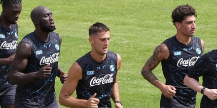 Napoli scatenato sul mercato: Lucca è ufficiale, visite mediche per Beukema