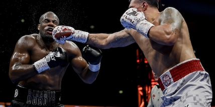 Usyk leggenda: Dubois ko, l'ucraino riunifica le 4 cinture da campione del mondo dei pesi massimi