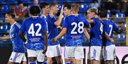 Como, nel 3-1 all'Al-Ahli anche l'autorete di Demiral. Ora finale con Celtic o Ajax Como, nel 3-1 all'Al-Ahli anche l'autorete di Demiral. Ora finale con Celtic o Ajax