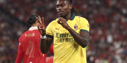 Leao, il gol al Liverpool festeggiato così in ricordo di Diogo Jota