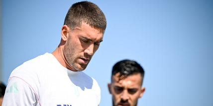 Vlahovic come Weah e Douglas Luiz: la linea Juve resta quella del pugno duro