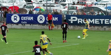 Parma-Pro Vercelli 3-1: le immagini dell'amichevole