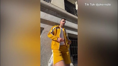 Djokovic, ma che fai? Il balletto è davvero "speciale"