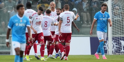 Il Napoli di Conte ko contro il Brest: palo De Bruyne, non basta il gol di Lucca