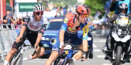 Ciclismo: paura Baroncini, Ciccone carico