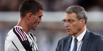 Vlahovic gol, dai fischi agli applausi: messaggio a Kolo Muani! E Allegri spinge per averlo al Milan