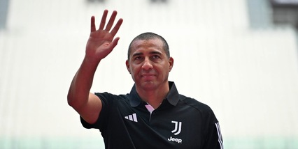 Bari si tinge di bianconero: in scena l’anima di Trezeguet