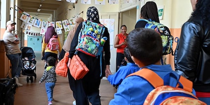 Ucei, pericoloso minuto silenzio a scuola solo per Gaza