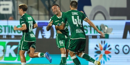 Azzi autogol e Russo rilanciano l'Avellino: Monza, Alvarez non basta