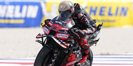 Bezzecchi in pole a Misano davanti ad Alex Marquez e Quartararo! Bagnaia ottavo