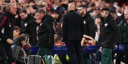 Leoni ko, infortunio all’esordio: fuori in barella, Liverpool in ansia! Poker Real, Benfica beffato