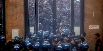 Scontri a Milano, domiciliari per 2 studenti minorenni