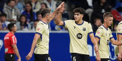 Il Barcellona ribalta l'Oviedo nel secondo tempo e rimane in scia al Real Madrid