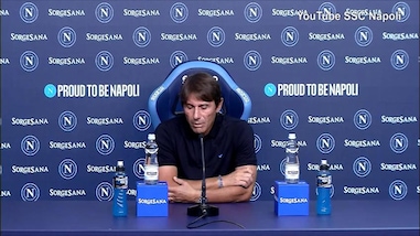 Conte: "Milan favorito per lo Scudetto? Giochini mediatici"
