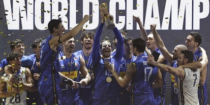 Manfredi, appello dopo il trionfo Mondiale: "Non possiamo accontentare i tanti bambini in fila..."