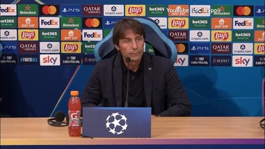 "Litigio" in sala stampa, Conte mette pace