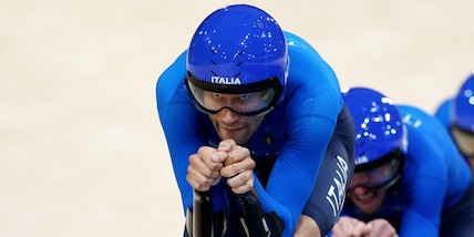 Europei 2025, l’Italia conquista la medaglia d'argento nella staffetta mista