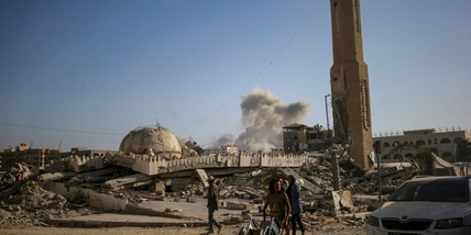 Trump, 'Hamas pare pronta alla pace, Israele fermi le bombe'