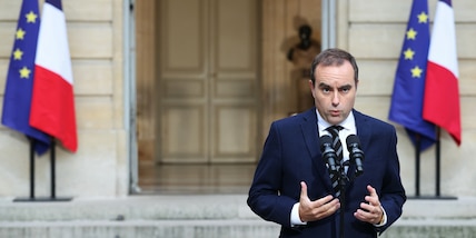 Lecornu ha rassegnato dimissioni a Macron che accetta