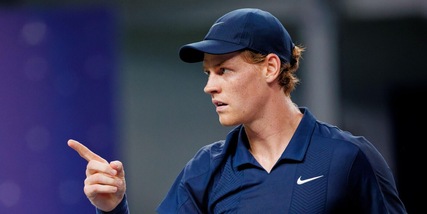 Sinner rientra a Montecarlo: nessun allarme dopo i crampi Shanghai, ora riposo poi il Six Kings Slam