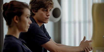 Squali: online il trailer ufficiale del film con James Franco e Lorenzo Zurzolo, tra ambizione e fragilità