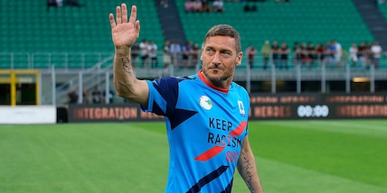 Totti: "Mi manca tanto l’Olimpico, non vedo la Roma allo stadio da quasi 3 anni. Maradona è il calcio”