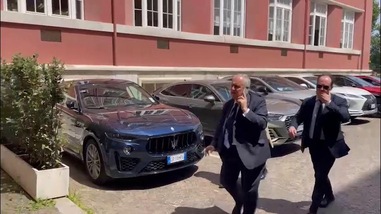 Lazio: "Non ci sono trattative per cedere il club"