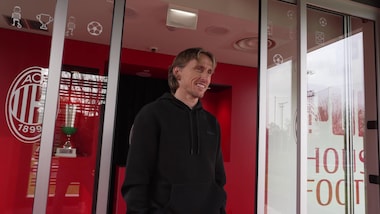 Milan, la visita di Modric al settore giovanile