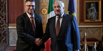 Sa'ar, 'Hamas viola l'accordo, consegni i 19 corpi subito'