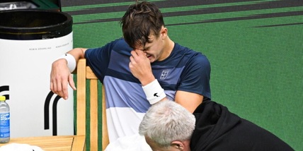 Rune infortunato a Stoccolma contro Humbert: si ritira in lacrime, cosa è successo