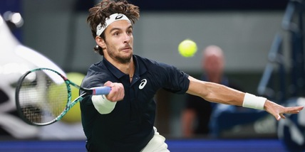 Musetti, l'avversario cambia all'ultimo: Tsitsipas ko a Vienna, c'è il lucky loser Medjedovic