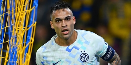 È un Lautaro totale: salva un gol e segna: 159 reti nell’Inter, Mazzola è a -2