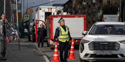 Drone ucraino su un palazzo residenziale, cinque feriti