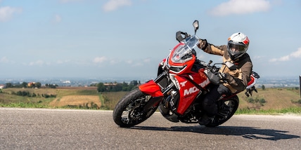 Prova Moto Morini X-Cape 1200: tanta voglia di viaggiare