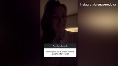 Alena Seredova risponde alle domande "imbarazzanti" dei fan: "L'intimità è..."