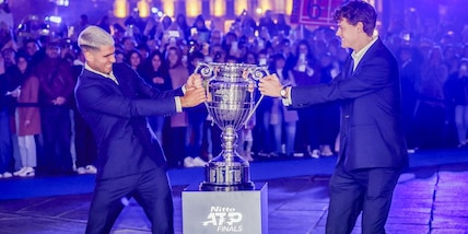 Due re, una coppa: Sinner e Alcaraz, la foto dell’anno è servita