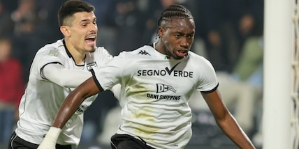 Il Bari frena contro il nuovo Spezia di Donadoni: Kouda, gol e rosso