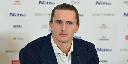 Zverev: "Sinner, su questa superficie non c'è storia. Alcaraz sarebbe d'accordo"