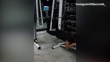 Canalis, che forza in palestra!