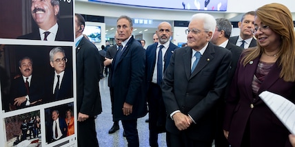 Mattarella visita mostra dell'Ansa su Falcone e Borsellino