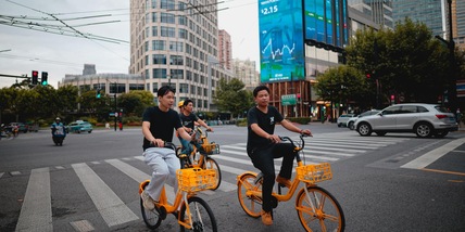 Borsa: Hong Kong negativa, apre a -1,22%
