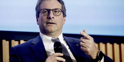 Intesa Sanpaolo chiama a raccolta pmi, nuova strategia crescita