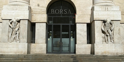Borsa: Milano apre in rialzo +0,94%, rally per le banche