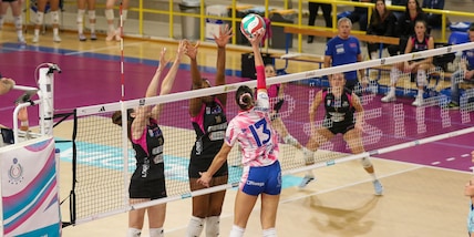 Costa Volpino travolge Casalmaggiore ed è sola in testa