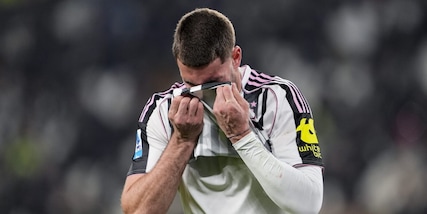 Vlahovic, scatta l'allarme Juve: infortunio serio, cosa si è fatto e quante partite salta