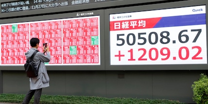 Borsa: Asia contrastata, lente resta su prossime mosse Fed