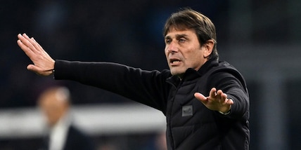 Canta Napoli, dirige il maestro Conte. E Hojlund segna!