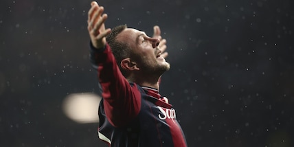Super Bernardeschi con il Bologna, che doppietta: esplosione di gioia in Europa League